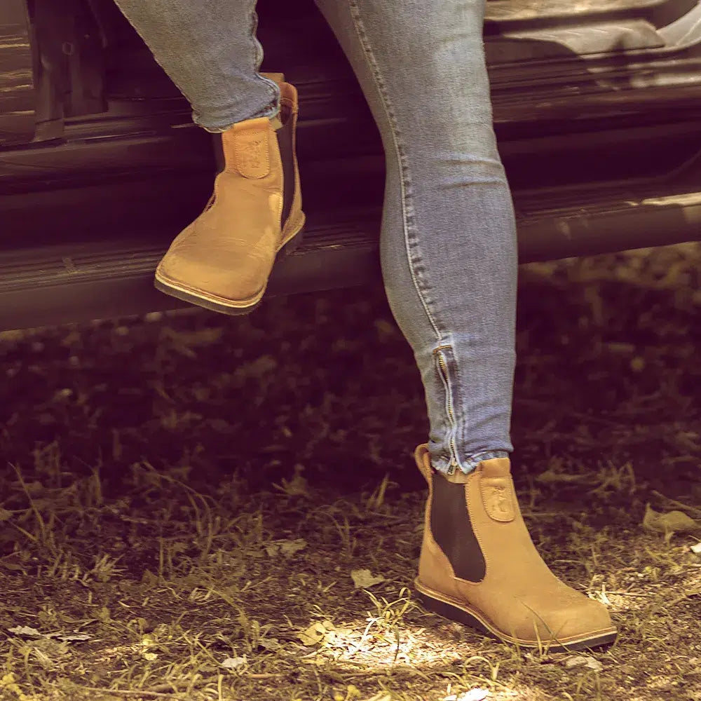Boerboel Wear - Men’s Chelsea Boot Light Brown Boerboel Wear