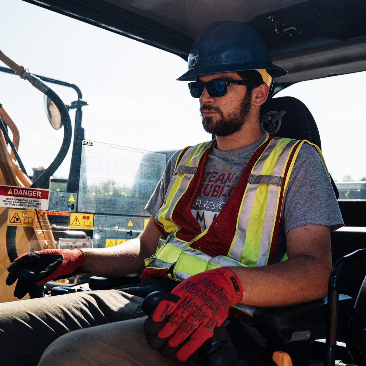 MECHANIX THE ORIGINAL® Work Gloves (Red) Mechanix