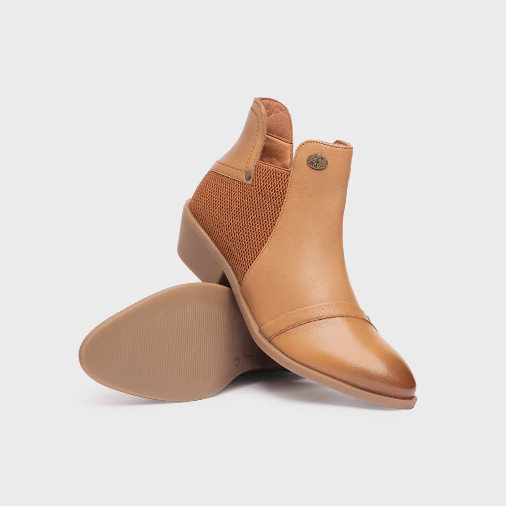 Boerboel Wear - Ladies Earth Walker Boots Camel Not specified