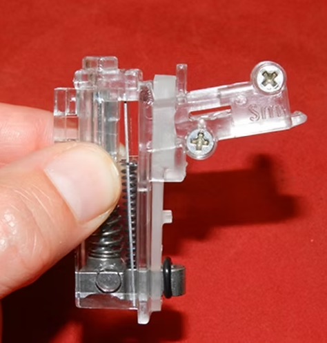 LEE SMALL ADAPTER ASSEMBLY Lee Precision