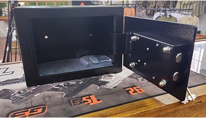 BUFFALO RIVER Silver Series Handgun Safe